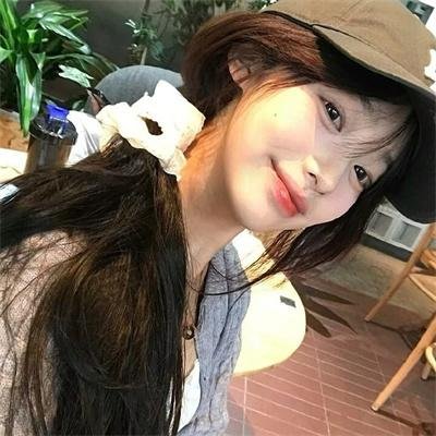 青年的椅子